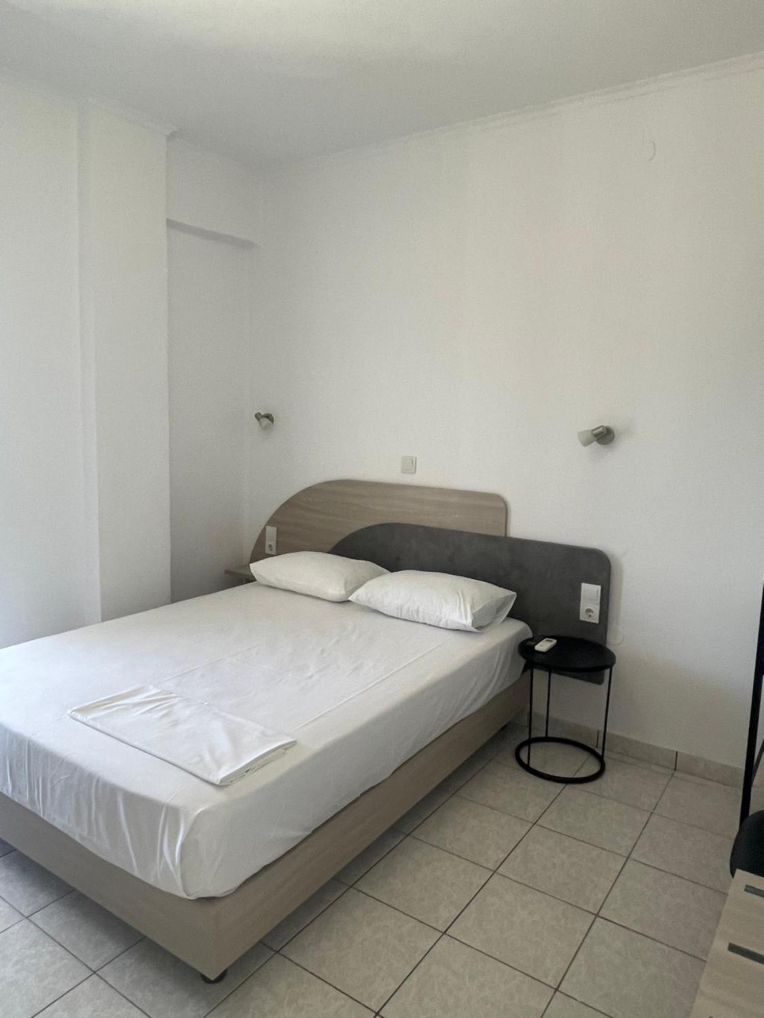 Sunshine Apartments And Rooms Nikiana Exterior foto